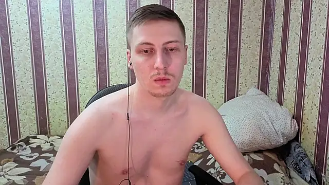 darienlarge: απευθείας συνομιλία ΧΧΧ