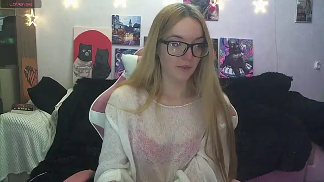 SecretSophia's Live XXX Chat