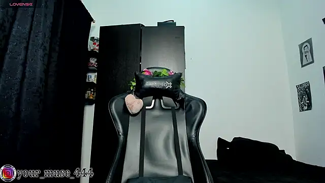 lust_ink's Live XXX Chat