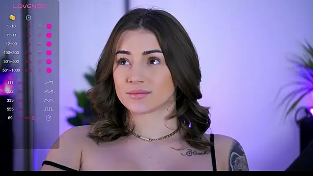 BabbyAisha Chat XXX live