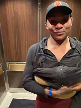 HaloRodeoLover2's Webcam Show