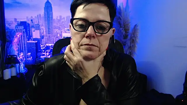 Pokazy przed kamerką – ninarandmann