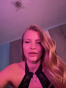 AnastasiaAniess' Live XXX Chat