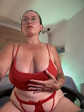 halaaa_1's Live XXX Chat