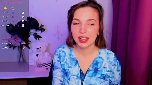 KindHazelHere_'s Live XXX Chat