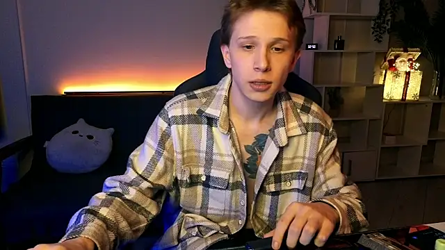 arlekincrop's Live XXX Chat