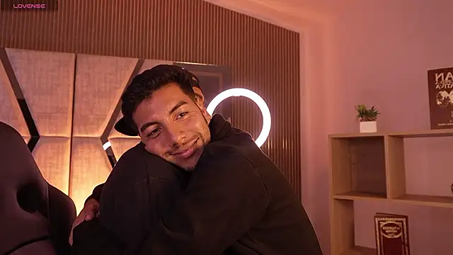 LiamDeep's Live XXX Chat