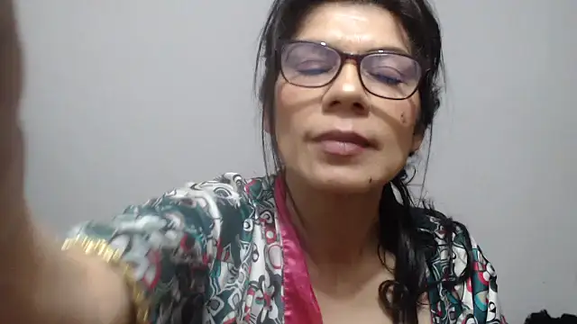 abrilsex23's Live XXX Chat