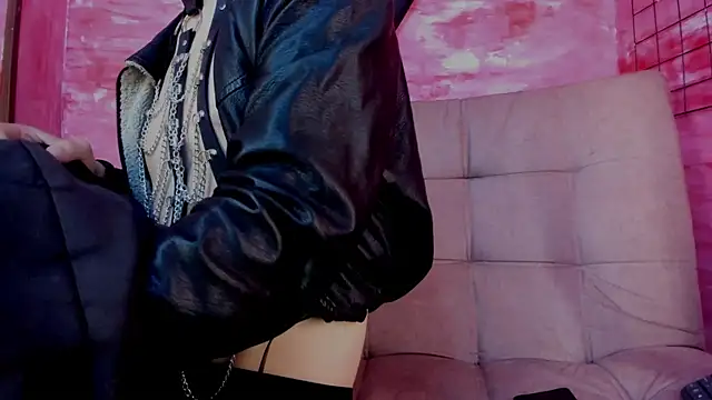 Pertunjukan Kamera Web Eliot_X