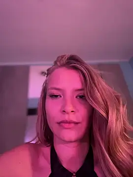 AnastasiaAniess' Live XXX Chat