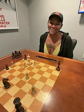 HaloRodeoLover2's Live XXX Chat