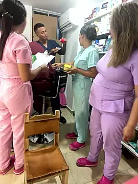 kandalove's Live XXX Chat