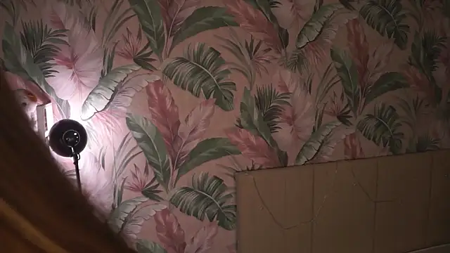 MarlinVarian's Live XXX Chat