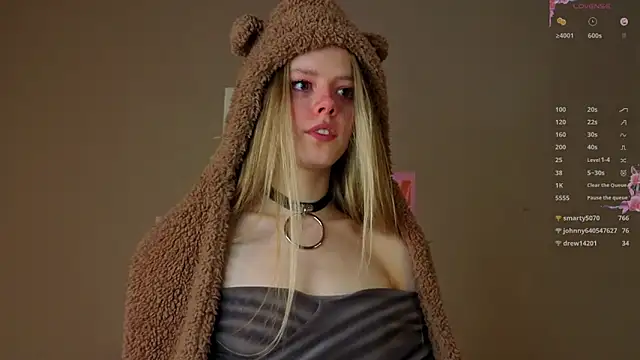 TiffinyMergist's Live XXX Chat