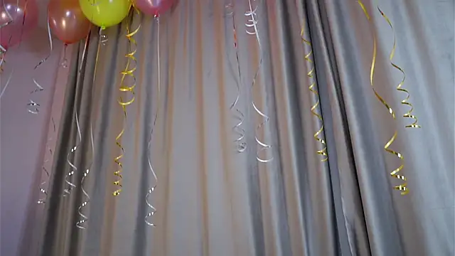 SunnivaCovil Live XXX-Chat