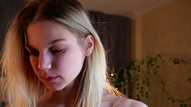 EdlinAlliston 라이브 XXX 채팅