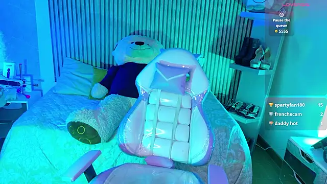 Show modela _aitana_001 na web-kameri