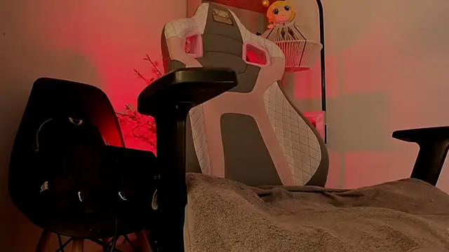 _chloe_moons_'s Live XXX Chat