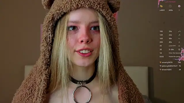 TiffinyMergist's Live XXX Chat