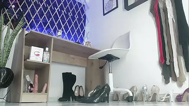 myla_sarah 现场XXX聊天