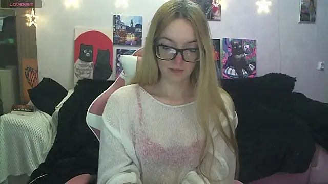 SecretSophia's Live XXX Chat