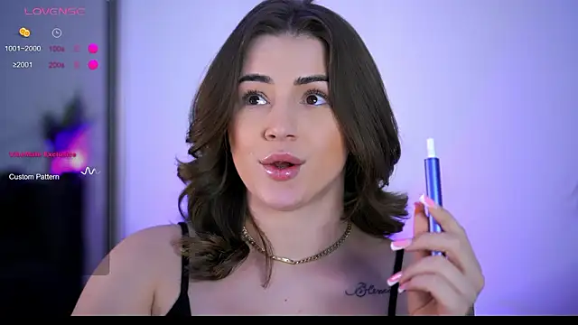 BabbyAisha Chat XXX in diretta