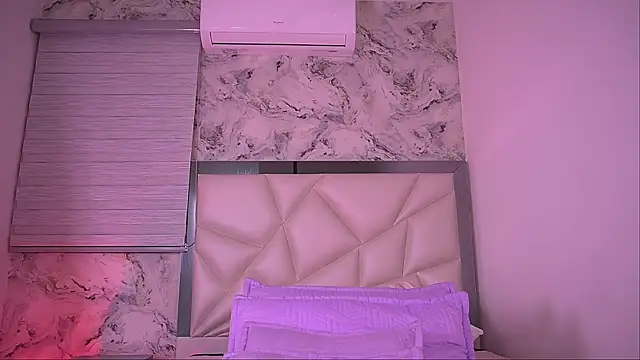 danna_berlin_'s Live XXX Chat