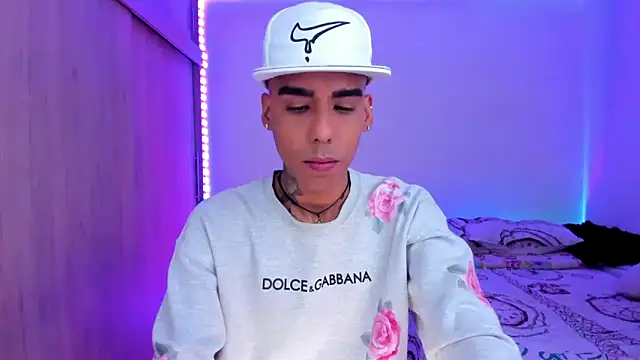 Damianwhite's Live XXX Chat