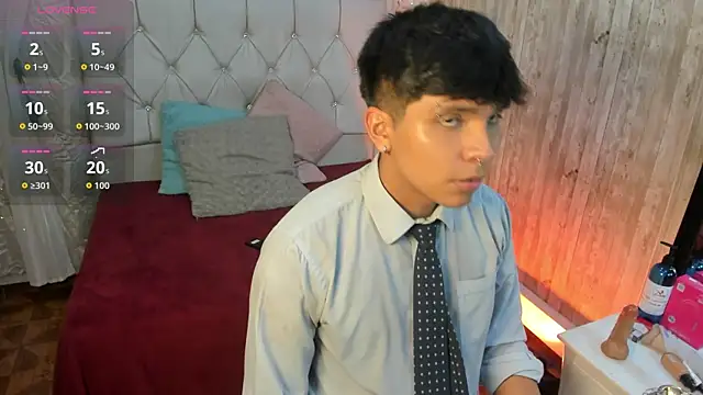 Thiago_Kozak's Live XXX Chat