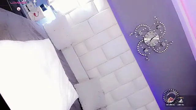 Chatroom XXX en direct de Kisses_Sophia