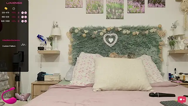 NoraBigbum's Live XXX Chat