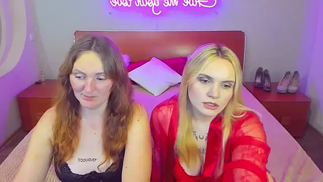 MagicEyess' Live XXX Chat