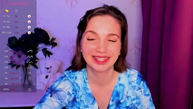 KindHazelHere_'s Live XXX Chat