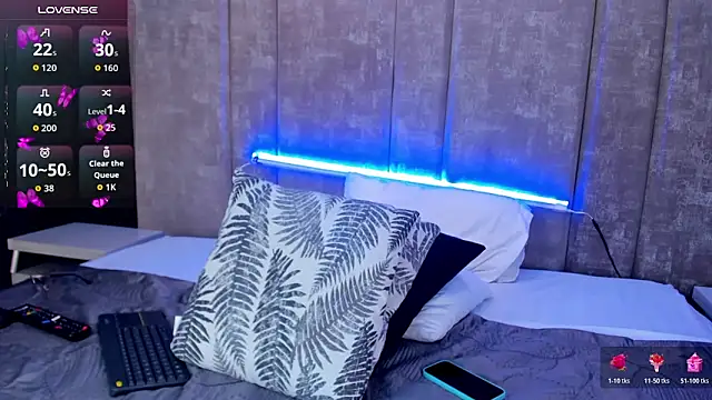 AmmyJones_'s Live XXX Chat