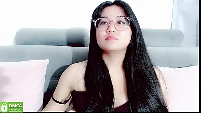 mariana_katto 即時 XXX 聊天