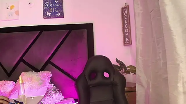 GabrielaDurann's Live XXX Chat