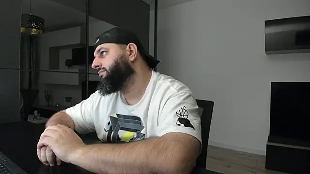 DravenPeak's Live XXX Chat