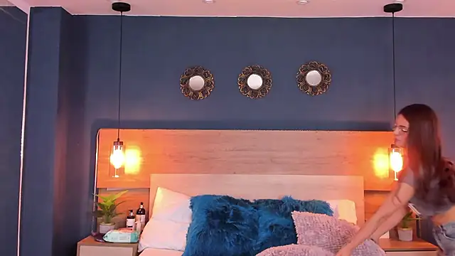 SusanAdams1's Live XXX Chat