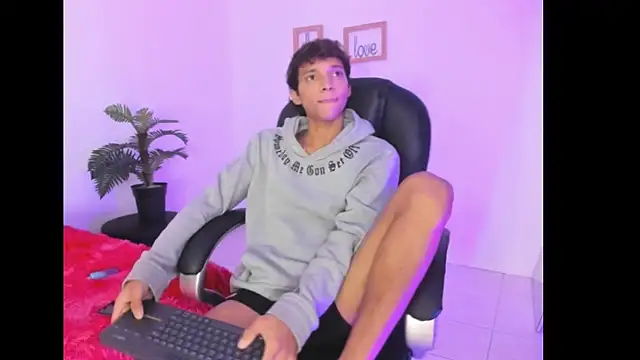 im_ralff's Live XXX Chat