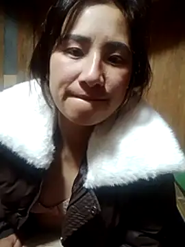 Belinda-686's Live XXX Chat