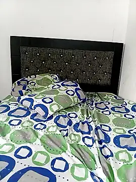 v3gueta1214's Live XXX Chat