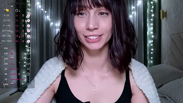 Alice_Wonders 现场XXX聊天