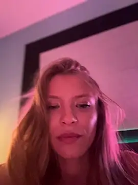 AnastasiaAniess 라이브 XXX 채팅