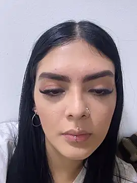 Chat XXX ao vivo de AliceRitter