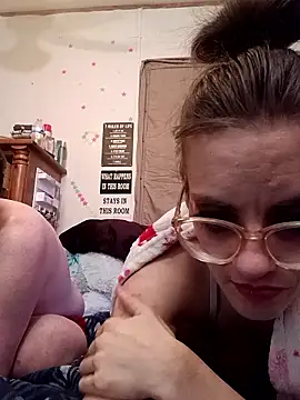 snowbird1117's Live XXX Chat