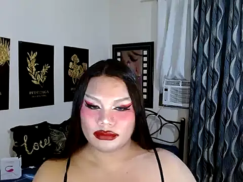 TSbrianaHugeCock Live XXX Chat