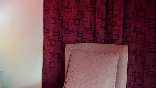 KatySweetas' Live XXX Chat