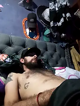 Онлайн чат XXX hairy_mannn