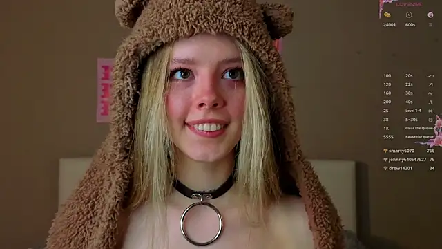 TiffinyMergist's Live XXX Chat