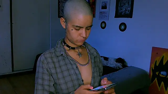 alex_one888のウェブカメラショー